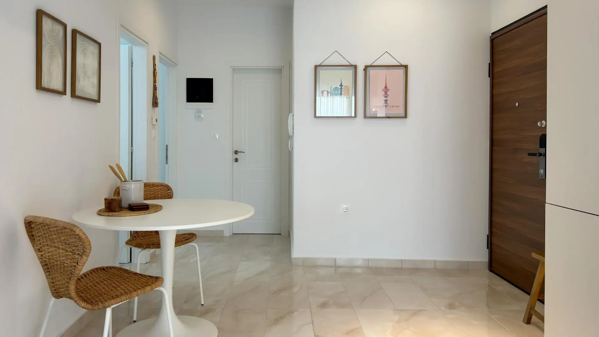 Luxury Downtown Apartment Guya Thessaloniki