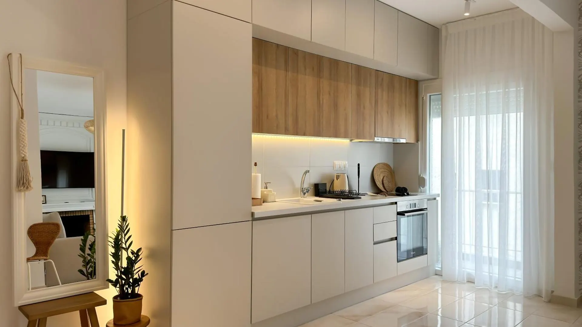 Luxury Downtown Apartment Guya Thessaloniki