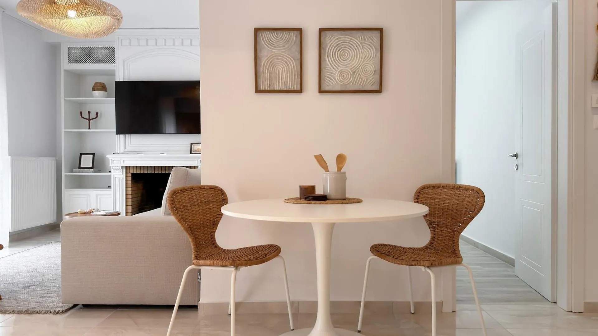 Luxury Downtown Apartment Guya Thessaloniki